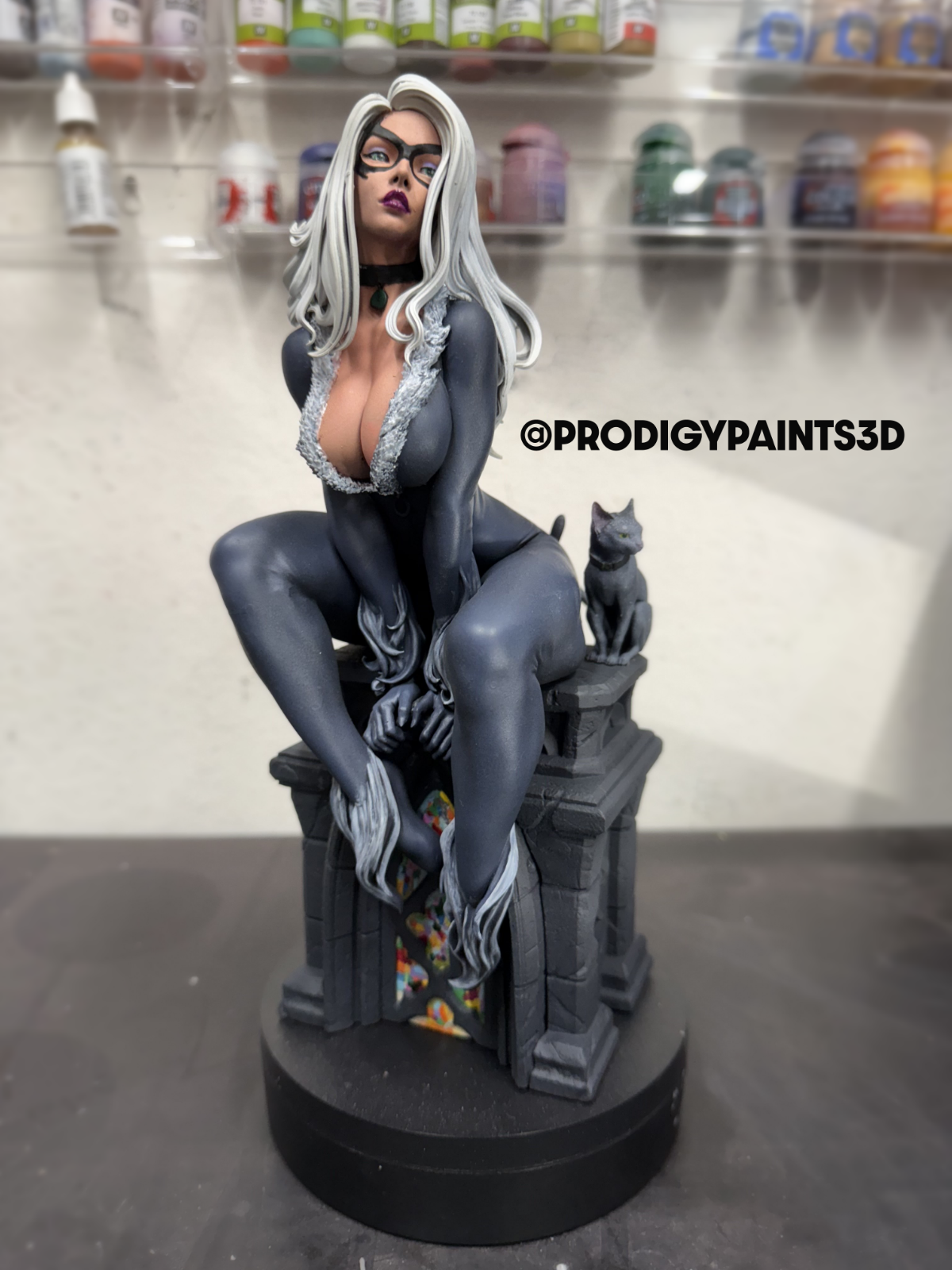Spiderman : Black Cat Resin Statue Figure Fully Painted 1/6 Scale